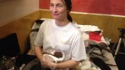 Kimberley Johnson donne aussi des formations de secourisme pour chats et chevaux. Kimberley Johnson donne aussi des formations de secourisme pour chats et chevaux.