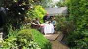 Le restaurant propose également de dîner dans le jardin du chef Le restaurant propose également de dîner dans le jardin du chef