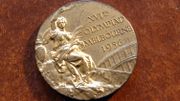 Une médaille "Trionfo", des Jeux de Melbourne, en 1956 Une médaille "Trionfo", des Jeux de Melbourne, en 1956