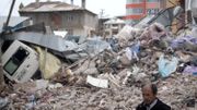 Turquie: un puissant séisme de magnitude 6,8 frappe l'est du pays, un bilan provisoire fait état de 14 morts Turquie: un puissant séisme de magnitude 6,8 frappe l'est du pays, un bilan provisoire fait état de 14 morts