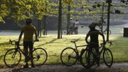 Des cyclistes au « Gordelfestival », à Sint-Pieters-Leeuw, septembre 2017. Des cyclistes au « Gordelfestival », à Sint-Pieters-Leeuw, septembre 2017.