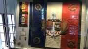 La vitrine de la Légion d'honneur à l'Hôtel de Ville de Liège La vitrine de la Légion d'honneur à l'Hôtel de Ville de Liège