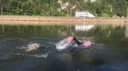 70 kilomètres de Hastière à Andenne, un Namurois traverse sa province à la nage 70 kilomètres de Hastière à Andenne, un Namurois traverse sa province à la nage