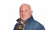 MR, des bleus et des coups MR, des bleus et des coups