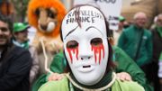 Au milieu de la manifestation Au milieu de la manifestation