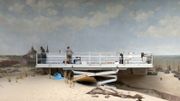 Une oeuvre d'art gigantesque dépoussiérée sous les yeux du public aux Pays-Bas Une oeuvre d'art gigantesque dépoussiérée sous les yeux du public aux Pays-Bas