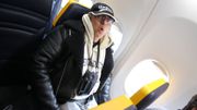 Les aventures de l'Emmerdeur: l'Emmerdeur fait Bibendum dans l'avion Les aventures de l'Emmerdeur: l'Emmerdeur fait Bibendum dans l'avion