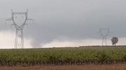France: l'Hérault, touché par une tornade ce dimanche (images) France: l'Hérault, touché par une tornade ce dimanche (images)