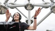 Quelque 3.000 privilégiés au DJ set d'Amelie Lens au pied de l'Atomium à Bruxelles Quelque 3.000 privilégiés au DJ set d'Amelie Lens au pied de l'Atomium à Bruxelles