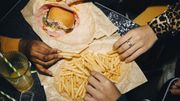 Une étude alerte sur les "apports nutritionnels dégradés" en restauration rapide Une étude alerte sur les "apports nutritionnels dégradés" en restauration rapide