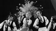 La chanteuse belge Annie Cordy répète la pièce célèbre outre Atlantique "Hello Dolly" mise en scène par Raymond Vogel au théâtre Mogador à Paris le 28 septembre 1972. AFP PHOTO La chanteuse belge Annie Cordy répète la pièce célèbre outre Atlantique "Hello Dolly" mise en scène par Raymond Vogel au théâtre Mogador à Paris le 28 septembre 1972. AFP PHOTO