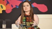 Sinéad Burke, la petite Irlandaise qui interpelle les grands noms de la mode Sinéad Burke, la petite Irlandaise qui interpelle les grands noms de la mode