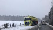 La neige provoque des accidents et des ralentissements en province de Namur et Luxembourg La neige provoque des accidents et des ralentissements en province de Namur et Luxembourg
