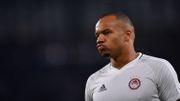 Le président de l'Olympiakos, furieux, expédie deux joueurs, dont Vadis, en vacances Le président de l'Olympiakos, furieux, expédie deux joueurs, dont Vadis, en vacances