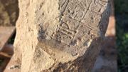 Des graffitis médiévaux pour chasser sorcières et mauvais esprits découverts en Angleterre Des graffitis médiévaux pour chasser sorcières et mauvais esprits découverts en Angleterre