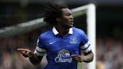 Romelu Lukaku sous le maillot d'Everton lors de la saison 2013-14. Cet écusson des Toffees n'aura vécu qu'une saison. Romelu Lukaku sous le maillot d'Everton lors de la saison 2013-14. Cet écusson des Toffees n'aura vécu qu'une saison.