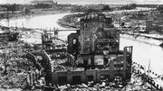 Hiroshima, au lendemain de l'explosion nucléaire d'août 1945. 75 ans après la première bombe atomique, la course à l'armement nucléaire est loin d'être enterrée. Hiroshima, au lendemain de l'explosion nucléaire d'août 1945. 75 ans après la première bombe atomique, la course à l'armement nucléaire est loin d'être enterrée.