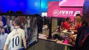 La file pour tester la prochaine version de Fifa, attendue pour le mois de septembre. La file pour tester la prochaine version de Fifa, attendue pour le mois de septembre.