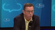 Répression policière : "Pas des violences, mais un usage modéré de la force et de la contrainte", selon les syndicats Répression policière : "Pas des violences, mais un usage modéré de la force et de la contrainte", selon les syndicats