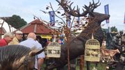 À la foire de Libramont, il y en a pour tout les goûts ici ce sont des statues de jardin : bœuf cerf, cochon, chevaux... vraiment pour tous les goûts. À la foire de Libramont, il y en a pour tout les goûts ici ce sont des statues de jardin : bœuf cerf, cochon, chevaux... vraiment pour tous les goûts.