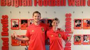 Jan Vertonghen se rapproche d'Aline Zeler au Wall of Fame Jan Vertonghen se rapproche d'Aline Zeler au Wall of Fame