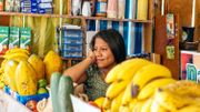 17 autres communes guatémaltèques se sont inspirées des bonnes pratiques écologiques de San Pedro La Laguna. 17 autres communes guatémaltèques se sont inspirées des bonnes pratiques écologiques de San Pedro La Laguna.
