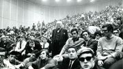 Des étudiants - en majorité des hommes - réunis dans l'auditoire Janson de l'ULB en mai 1968. Des étudiants - en majorité des hommes - réunis dans l'auditoire Janson de l'ULB en mai 1968.