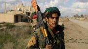 Syrie : reddition de dizaines de civils et combattants de l'EI dans l'est du pays Syrie : reddition de dizaines de civils et combattants de l'EI dans l'est du pays