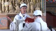 Première messe à Notre-Dame de Paris depuis l'incendie Première messe à Notre-Dame de Paris depuis l'incendie
