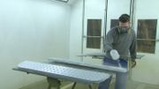 Le vandalisme coûte 275.000 euros par an au TEC : visite de l'atelier de Jumet Le vandalisme coûte 275.000 euros par an au TEC : visite de l'atelier de Jumet
