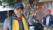 "Les Blancs ont pris nos terres et nous sommes devenus des locataires", résume Sakhile Mlhope. "Les Blancs ont pris nos terres et nous sommes devenus des locataires", résume Sakhile Mlhope.