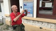 Toujours le sourire aux lèvres, Francis fait le Meyboom depuis 1983 et dispose de plusieurs milliers de photos de l'événement Toujours le sourire aux lèvres, Francis fait le Meyboom depuis 1983 et dispose de plusieurs milliers de photos de l'événement