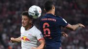Un footballeur allemand sur le terrain... et derrière l'écran Un footballeur allemand sur le terrain... et derrière l'écran