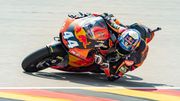 Oliveira gagne le GP de Tchèquie et prend la tête au championnat du monde de Moto 2 Oliveira gagne le GP de Tchèquie et prend la tête au championnat du monde de Moto 2
