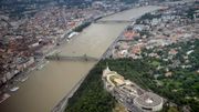 Le Danube est déjà gonflé à Budapest Le Danube est déjà gonflé à Budapest