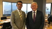 Vincent Hébert, directeur général de Coyote Systems Benelux, et François Bellot, ministre fédéral de la Mobilité, se réjouissent de cette nouvelle campagne Vincent Hébert, directeur général de Coyote Systems Benelux, et François Bellot, ministre fédéral de la Mobilité, se réjouissent de cette nouvelle campagne