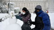 Espagne: course contre la montre pour déneiger avant une vague de froid inédite Espagne: course contre la montre pour déneiger avant une vague de froid inédite