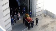 L'Espagne exhume le dictateur Franco de son mausolée monumental L'Espagne exhume le dictateur Franco de son mausolée monumental
