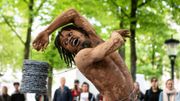 "Transfrontalier" de Zora Snake, formidable spectacle de 40 minutes sur le parcours du migrant, sera présent dans Ouvertures "Transfrontalier" de Zora Snake, formidable spectacle de 40 minutes sur le parcours du migrant, sera présent dans Ouvertures