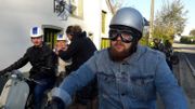 Le petit fils de Marcel Thiry et ses amis passionnés de motos anciennes Le petit fils de Marcel Thiry et ses amis passionnés de motos anciennes