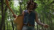 Lenny Kravitz dévoile son nouveau clip "5 More Days 'Til Summer" Lenny Kravitz dévoile son nouveau clip "5 More Days 'Til Summer"