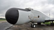 Un Boeing EC-135 et son nez démesuré. Un Boeing EC-135 et son nez démesuré.