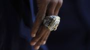 La bague NBA gagnée par les Cleveland Cavaliers La bague NBA gagnée par les Cleveland Cavaliers