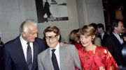 de Givenchy, Yves Saint-Laurent et Loulou de la Falaise en 1991 au Palais Galliera, à Paris de Givenchy, Yves Saint-Laurent et Loulou de la Falaise en 1991 au Palais Galliera, à Paris