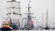 Les voiliers historiques, dont un navire controversé chilien, envahissent Amsterdam