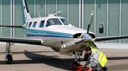 Un Piper PA-46 Malibu, le modèle d'avion dans lequel se trouvait Emiliano Sala. Il s'agit ici d'un appareil photographié le 16 mai 2005 sur le tarmac de l'aéroport de Stuttgart, en Allemagne. Un Piper PA-46 Malibu, le modèle d'avion dans lequel se trouvait Emiliano Sala. Il s'agit ici d'un appareil photographié le 16 mai 2005 sur le tarmac de l'aéroport de Stuttgart, en Allemagne.