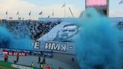 Les fans du Zenit offrent de superbes adieux à Lombaerts Les fans du Zenit offrent de superbes adieux à Lombaerts