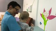 Ils vivent à l'hôpital mais ne sont pas malades: on les appelle les "enfants parqués" Ils vivent à l'hôpital mais ne sont pas malades: on les appelle les "enfants parqués"