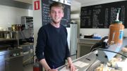 Guillaume va se lancer comme indépendant, mais pas à Ellezelles où l'immobilier est trop cher. Guillaume va se lancer comme indépendant, mais pas à Ellezelles où l'immobilier est trop cher.