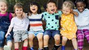 Les amitiés peuvent aider les enfants qui reçoivent une éducation stricte